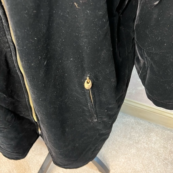 Brand New Anne Klein 90’s Black Crushed Velvet Winter Coat – Size S - Picture 5 of 9